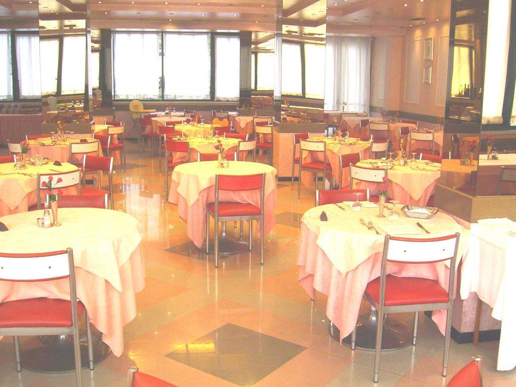 Hotel New Tiffany's Park 3*