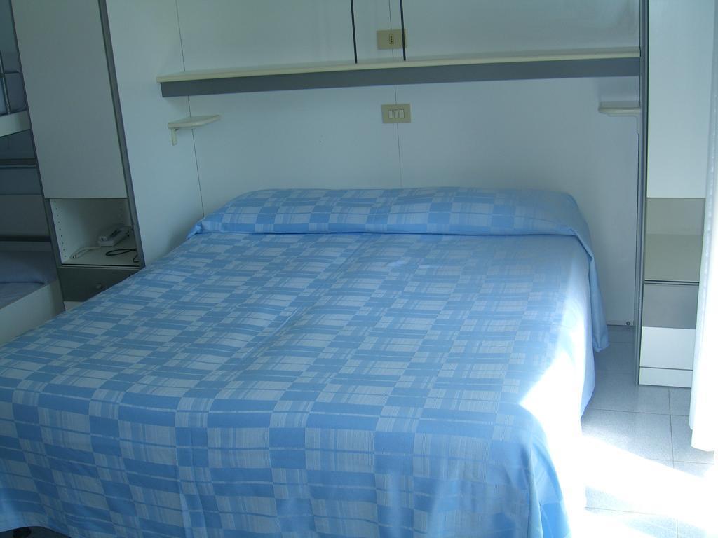 New Tiffany's Park Hotel