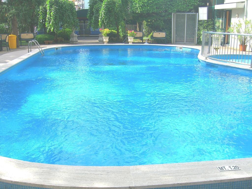 New Tiffany's Park Hotel 3*